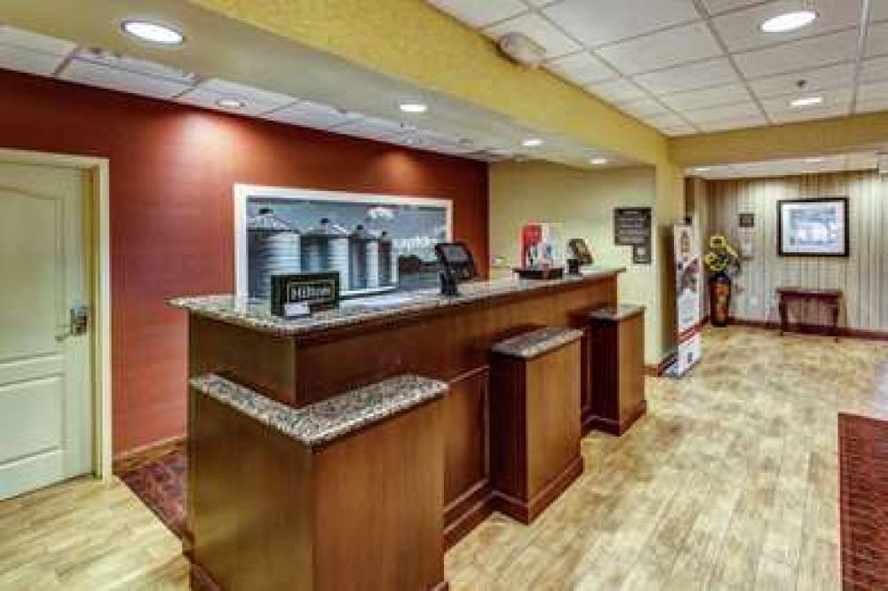 Hampton Inn Junction City 5