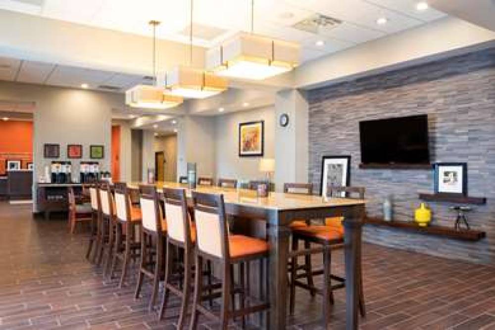 HAMPTON INN KALAMAZOO 5