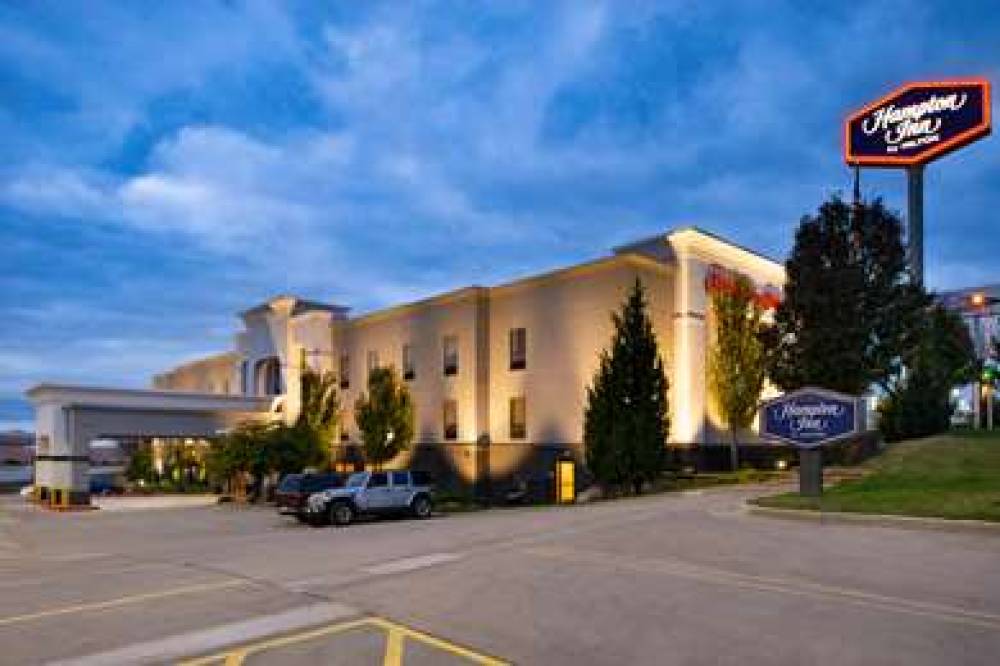 HAMPTON INN KANSAS CITY NORTHEAST 2