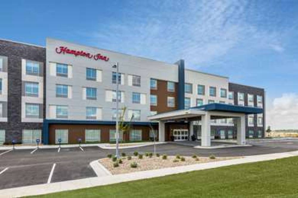 HAMPTON INN KANSAS CITY SE 7