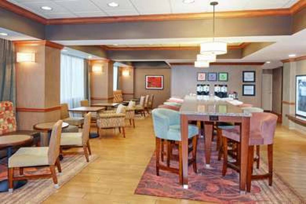 Hampton Inn Lafayette, IN 10