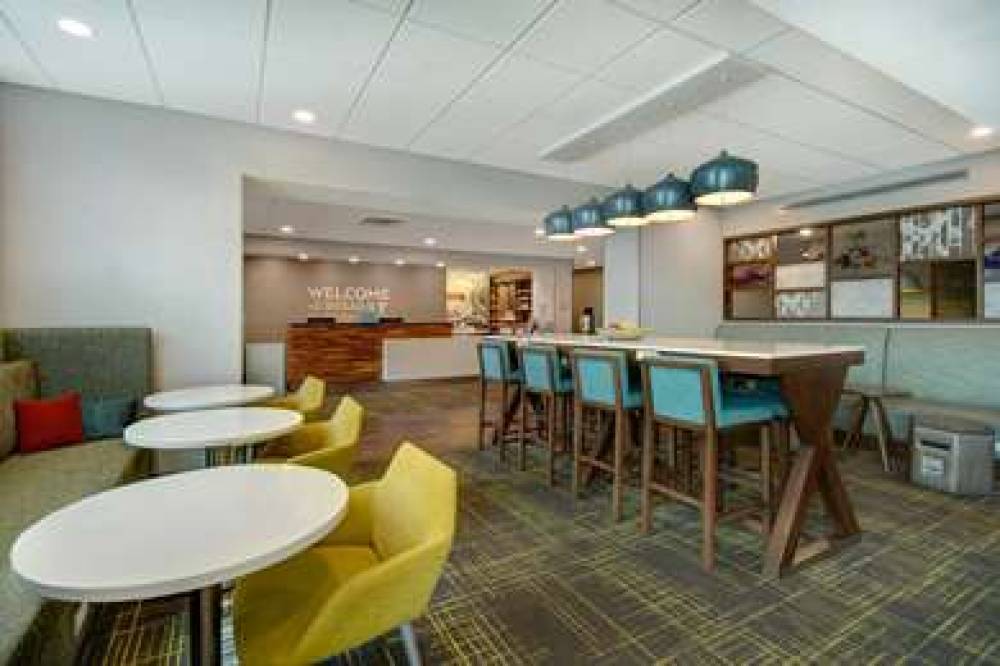 HAMPTON INN LAKEVILLE MINNEAPOLIS 9