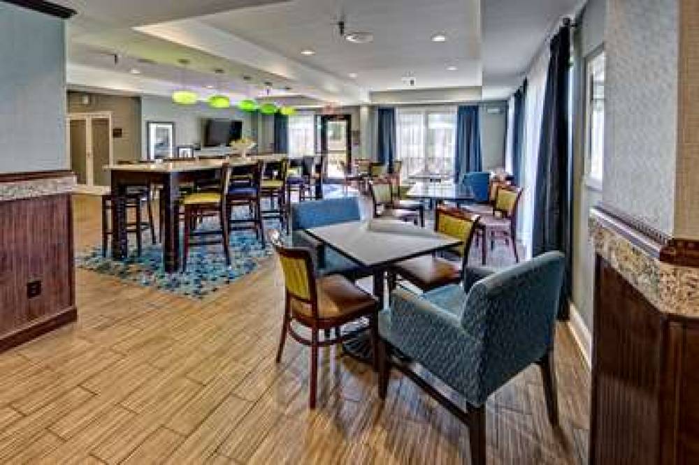 Hampton Inn Laurinburg 9