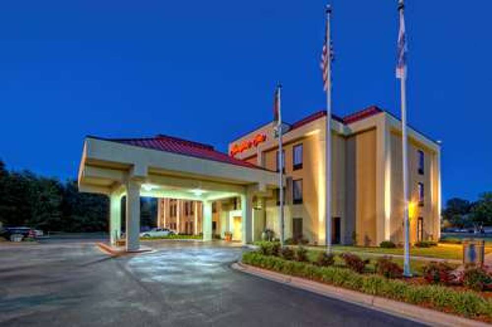 Hampton Inn Laurinburg 5