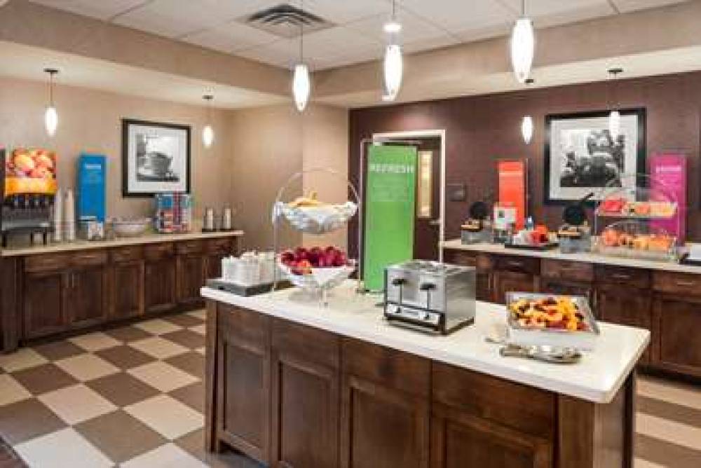 Hampton Inn Lincoln/Airport, NE 7