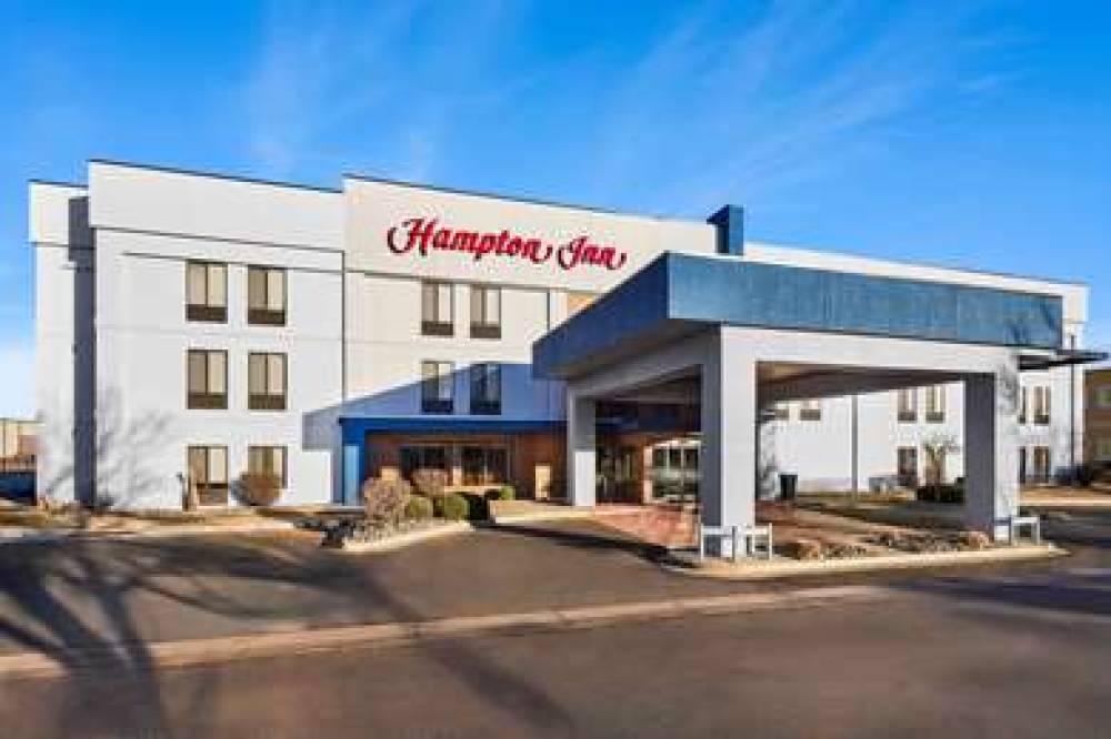 Hampton Inn Longmont 1