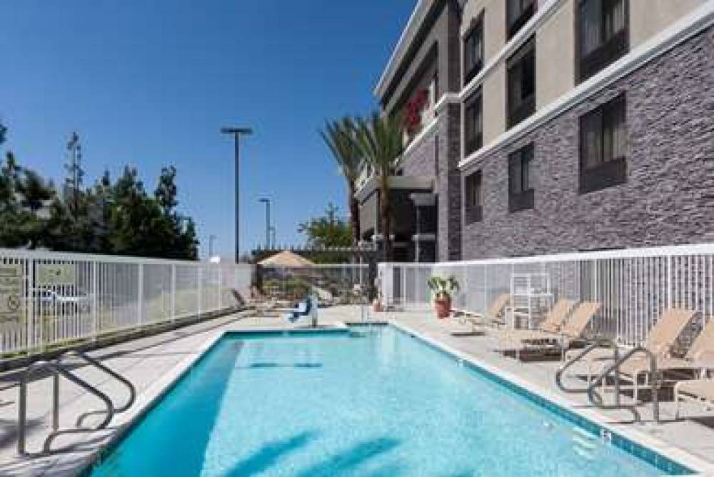 Hampton Inn Los Angeles/Orange County/Cypress 10