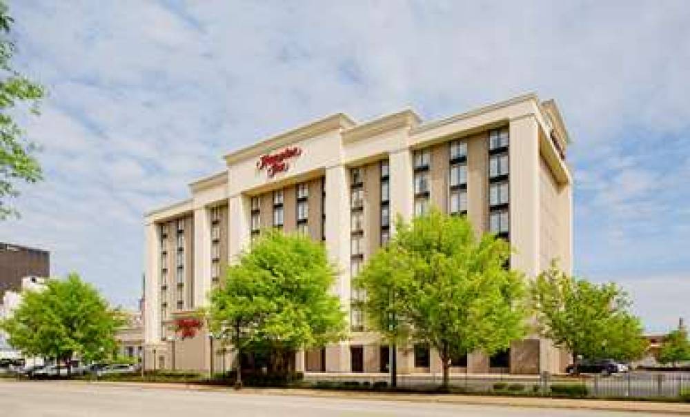 Hampton Inn Louisville-Downtown, KY 1