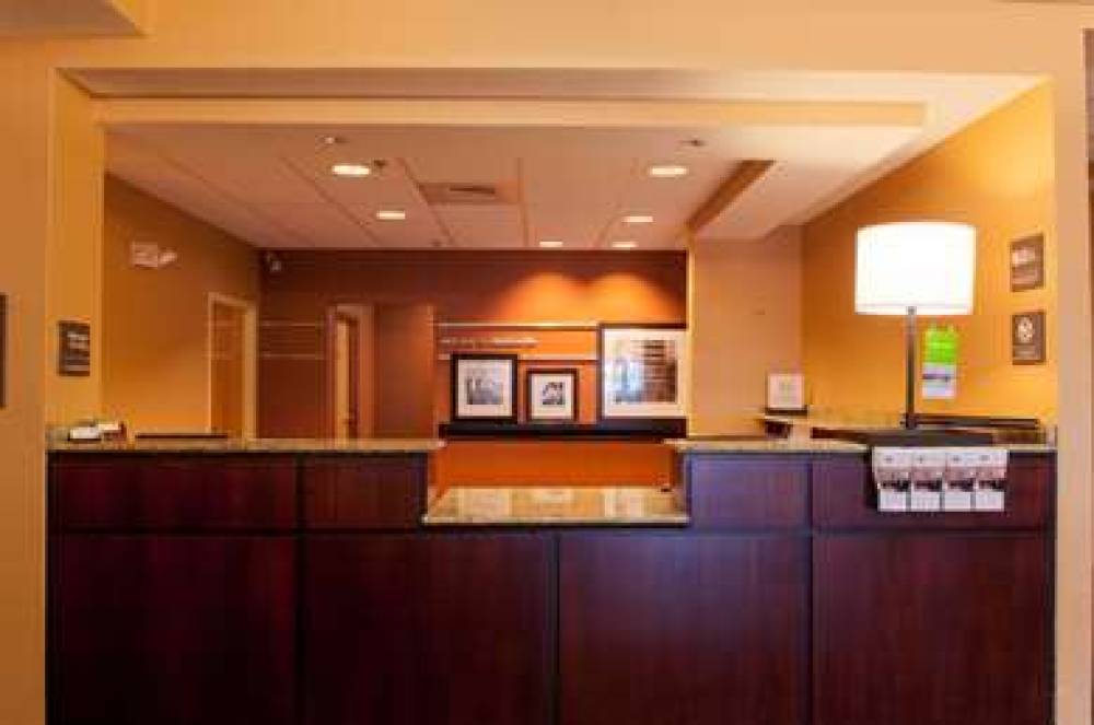 Hampton Inn Louisville North/Clarksville 2