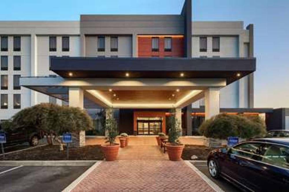 Hampton Inn Louisville-Northeast, KY 8