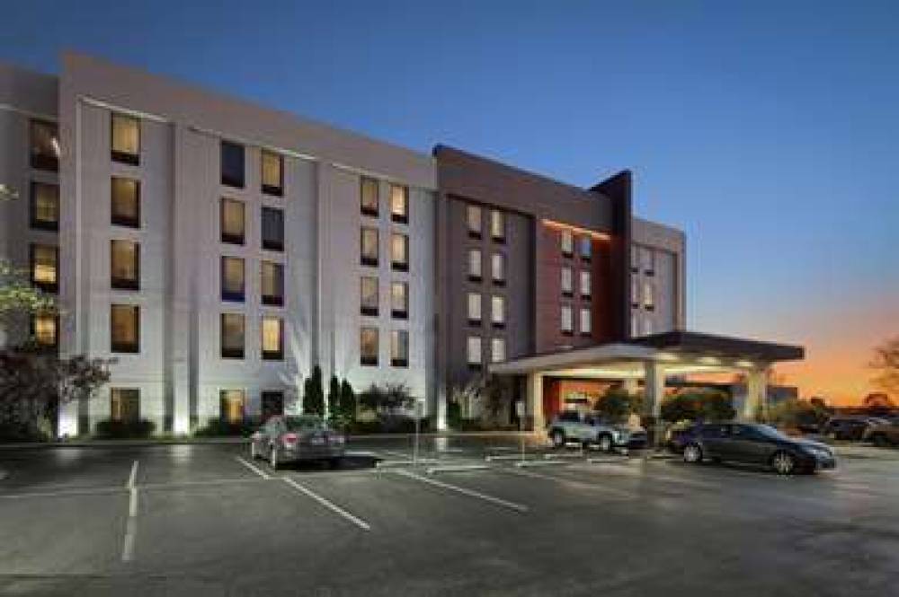 Hampton Inn Louisville-Northeast, KY 1