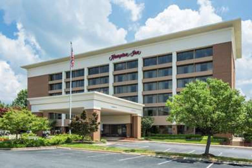 Hampton Inn Manassas 1