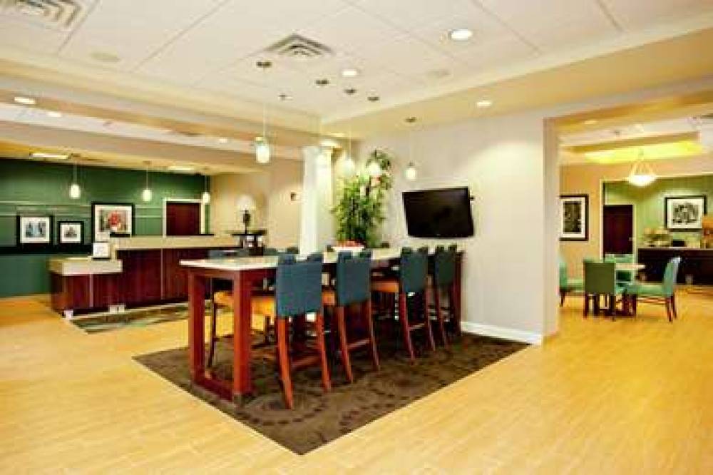 Hampton Inn Martinsburg South-Inwood, WV 7