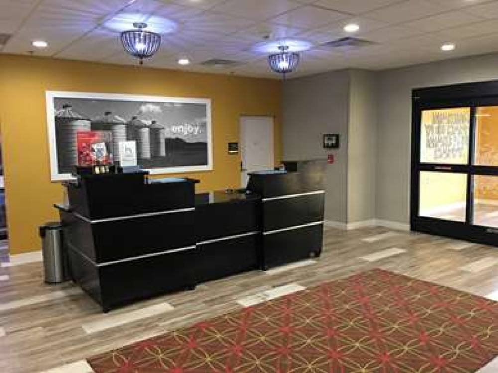 Hampton Inn McPherson, KS 6