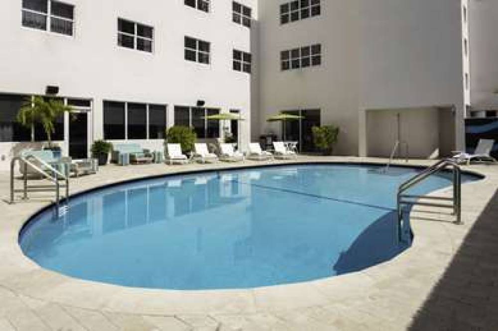 HAMPTON INN MIAMI BEACH - MID BEACH 9