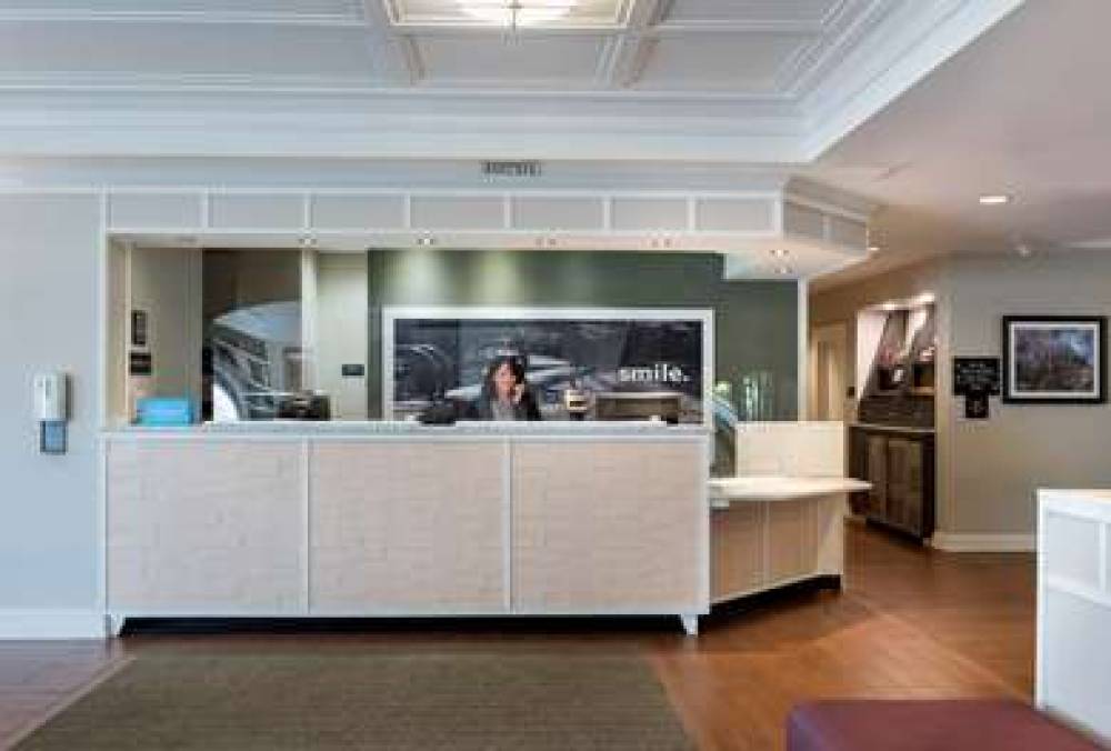 Hampton Inn Middletown 5