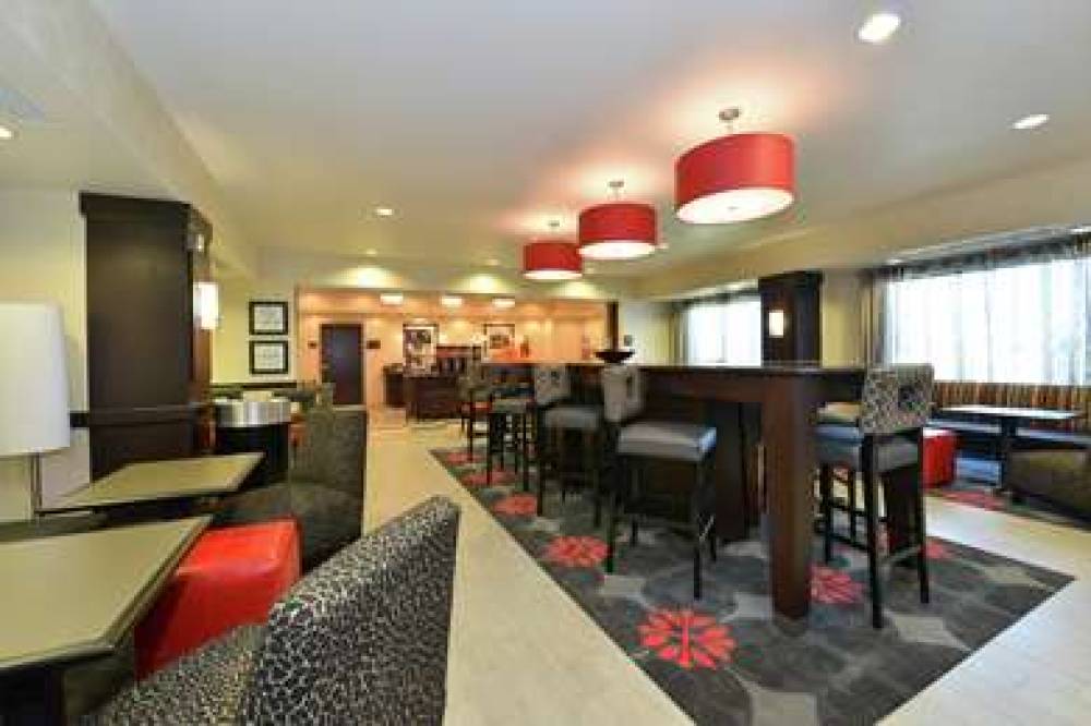 Hampton Inn Middletown, OH 7