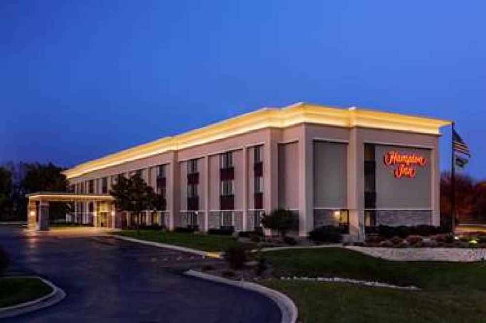 Hampton Inn Milwaukee Airport 1