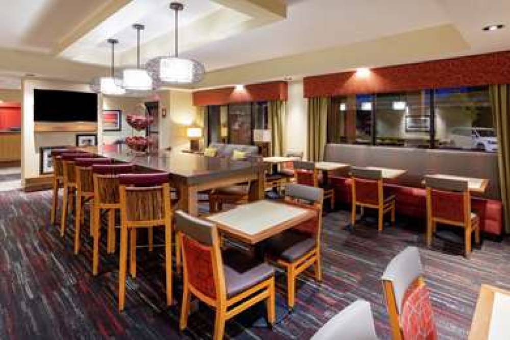 Hampton Inn Minneapolis/Eagan 4