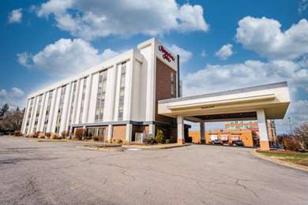 Hampton Inn Morgantown 1