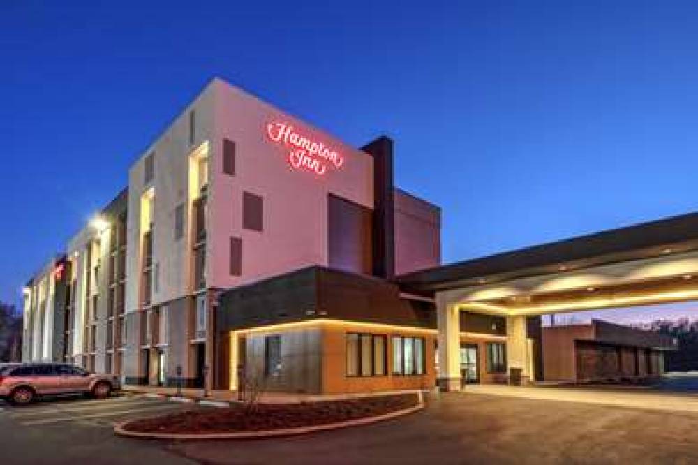 HAMPTON INN NEW ALBANY LOUISVILLE W 3