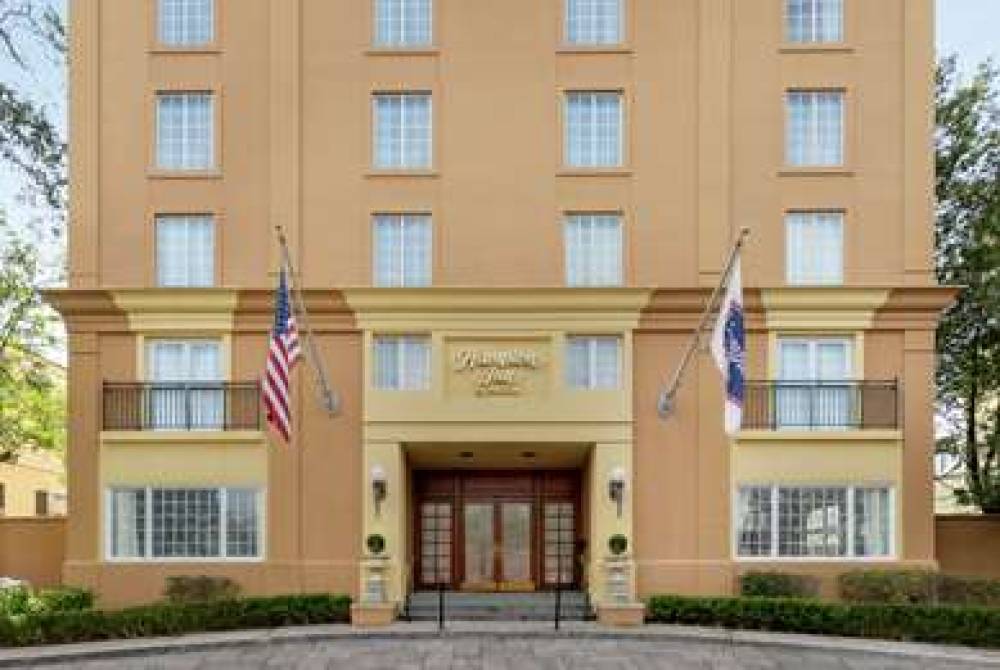 Hampton Inn New Orleans-St. Charles Ave./Garden D 1