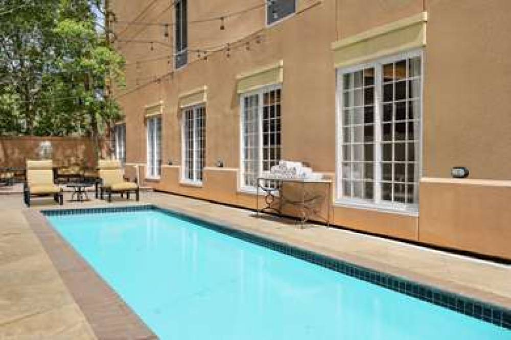 Hampton Inn New Orleans-St. Charles Ave./Garden D 9