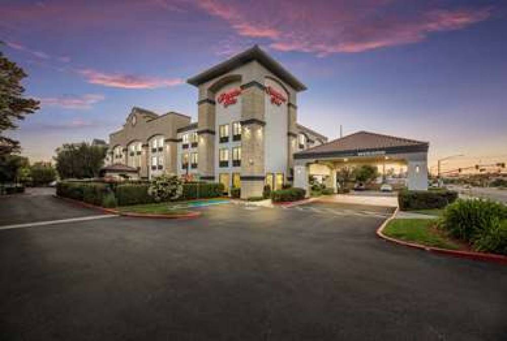 Hampton Inn Oakland-Hayward 6