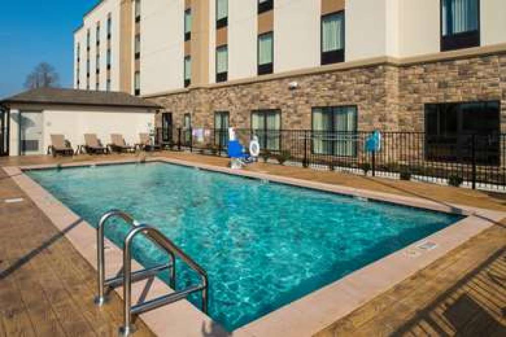 HAMPTON INN -PARAGOULD, AR 7