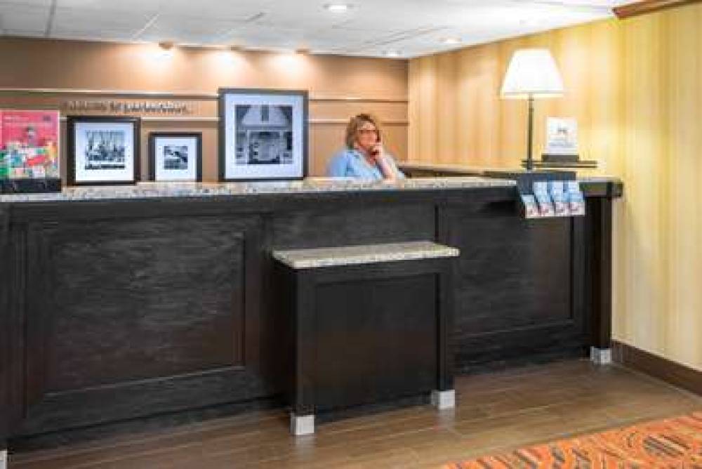 Hampton Inn Parkersburg-Mineral Wells, WV 6