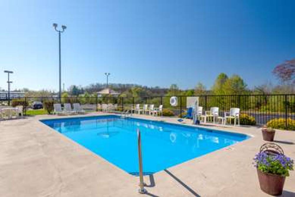 Hampton Inn Parkersburg-Mineral Wells, WV 9