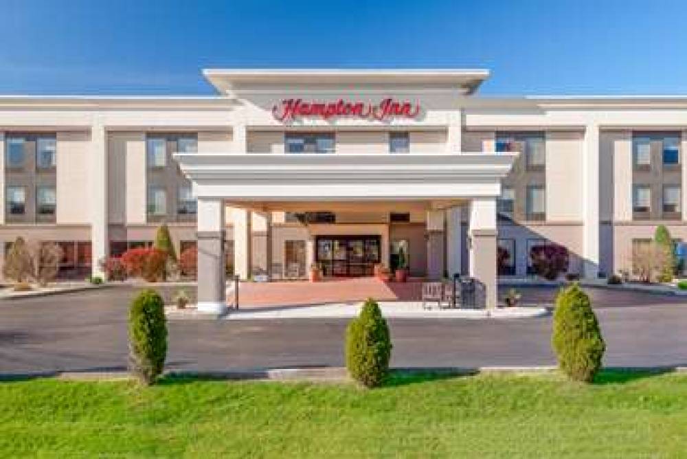 Hampton Inn Parkersburg-Mineral Wells, WV 1