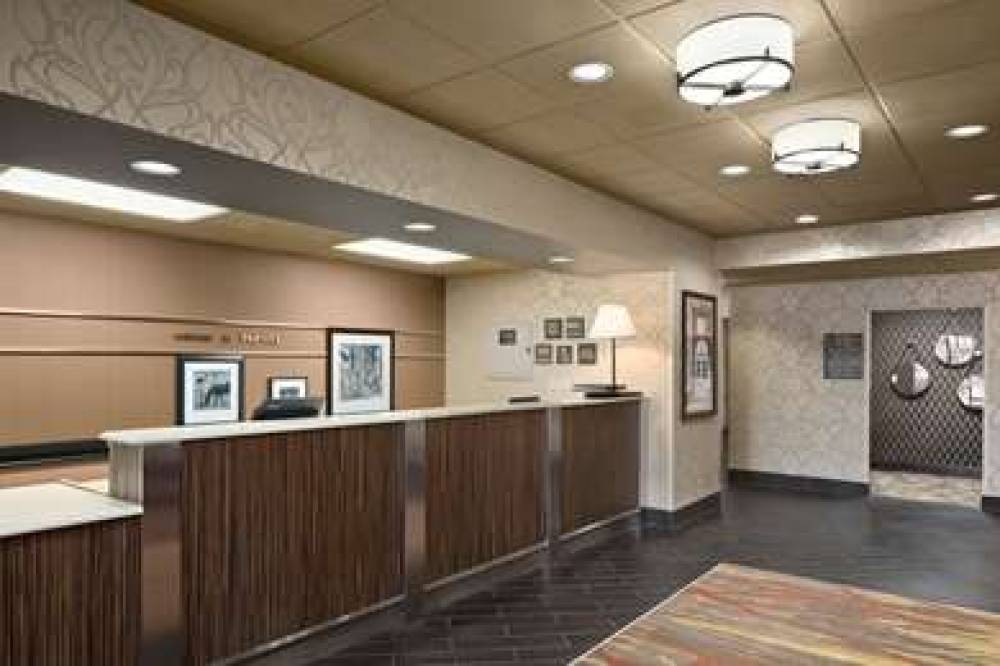 Hampton Inn Pell City 6