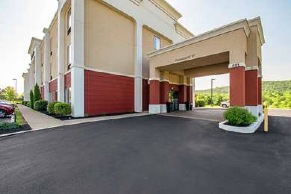 Hampton Inn Pine Grove, PA 2