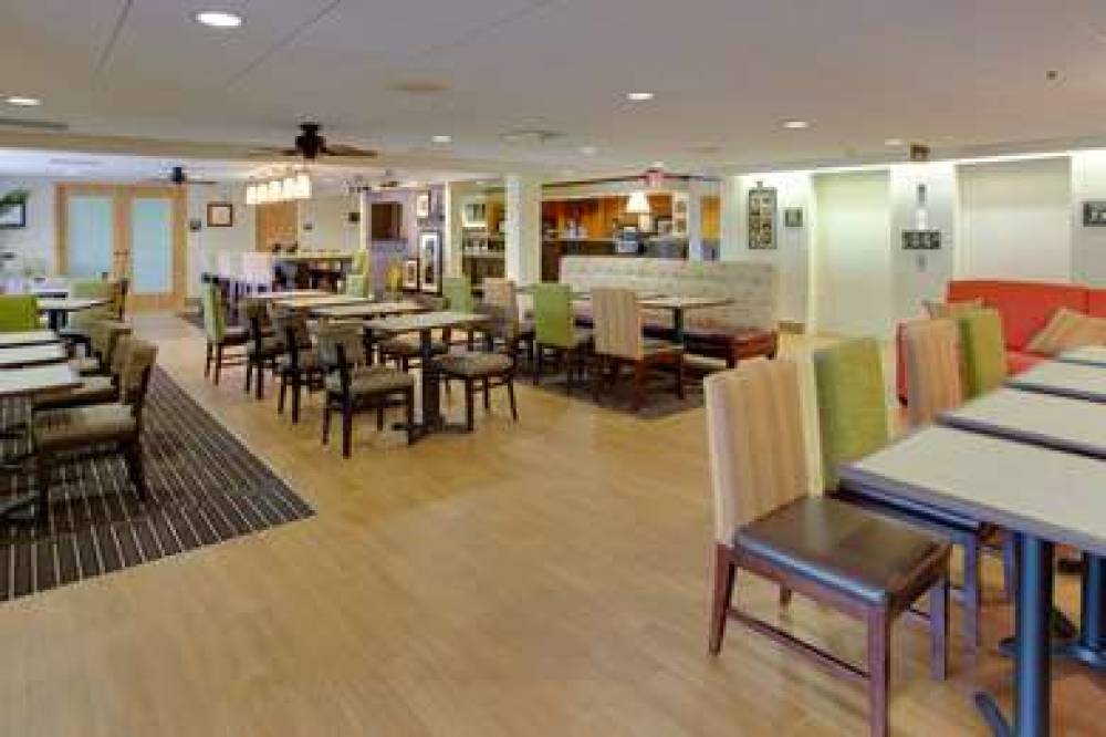 Hampton Inn Pittsburgh Airport 5