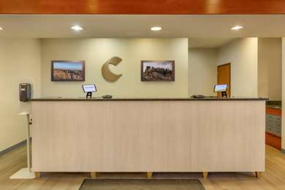 Hampton Inn Rapid City 7