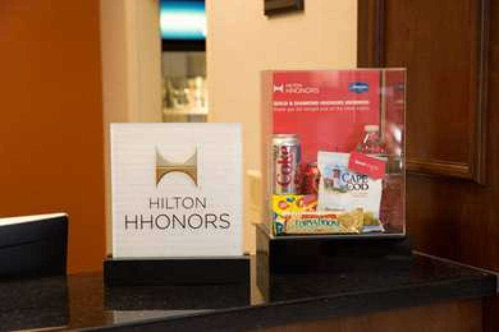 Hampton Inn Raynham/Taunton, MA 8