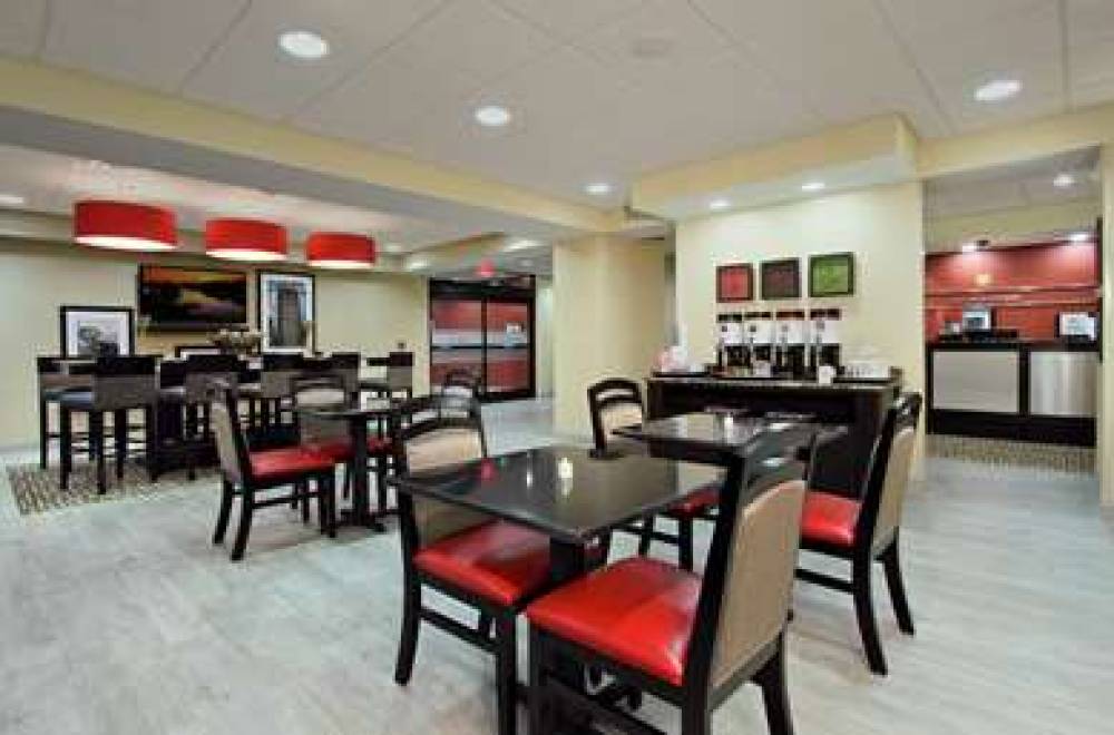 HAMPTON INN RICHLAND 6