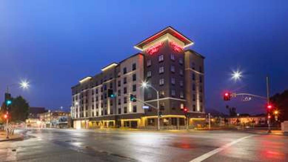 Hampton Inn Riverside Downtown