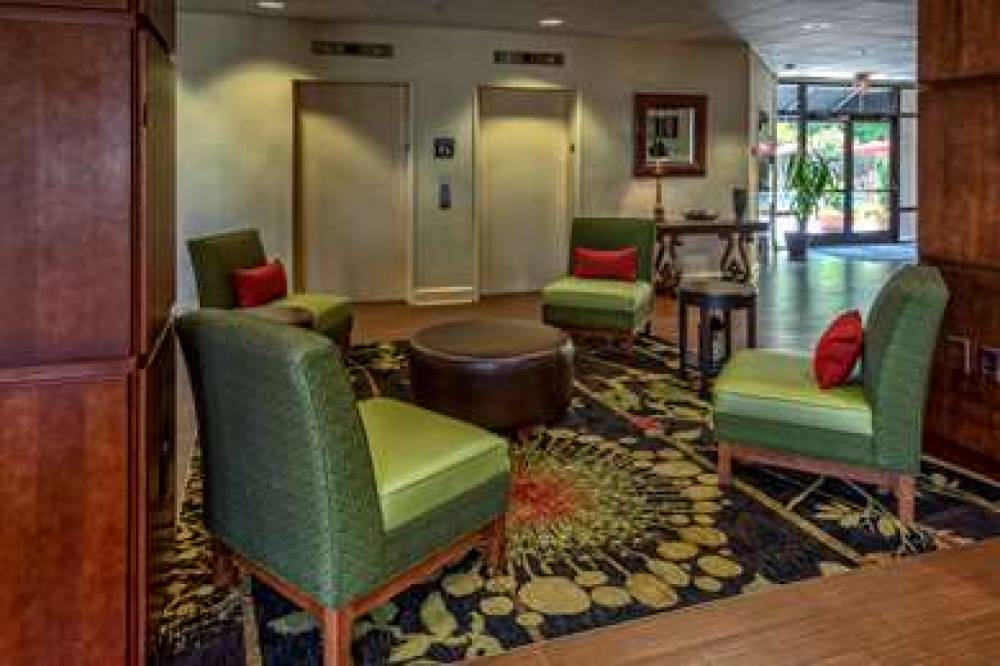 Hampton Inn Rocky Mount 6