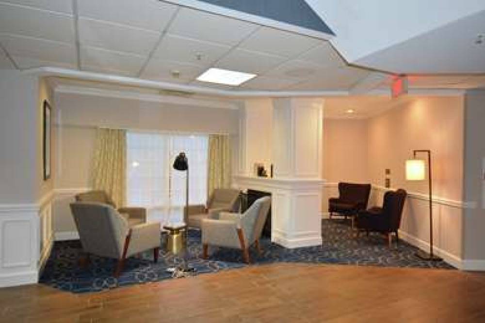 Hampton Inn Salem East - Electric Road 6