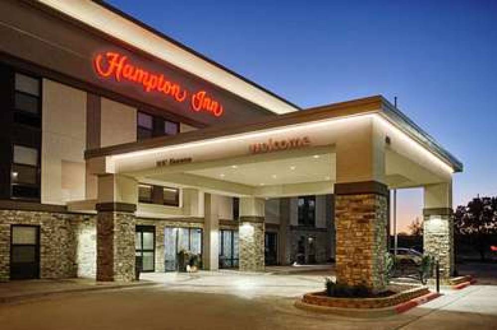 Hampton Inn Salina 1