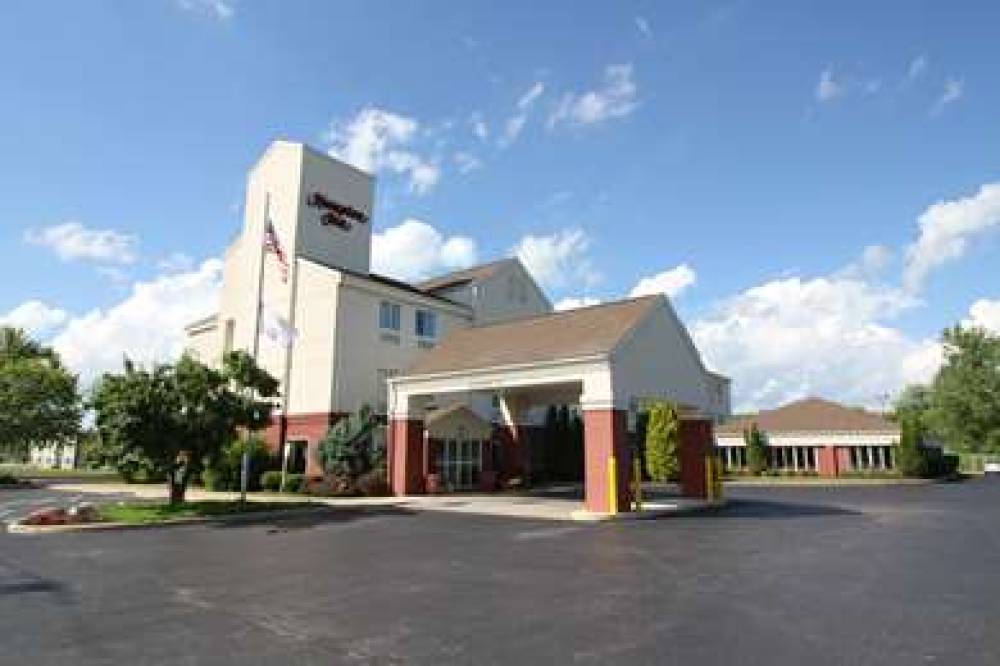 Hampton Inn Sandusky Central 1