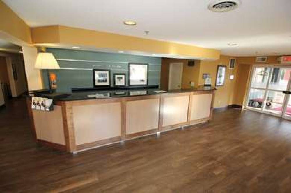 Hampton Inn Sandusky Central 6