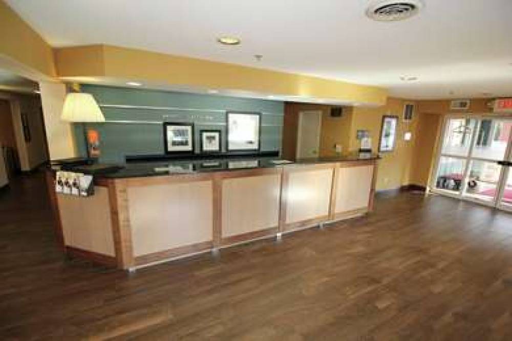 Hampton Inn Sandusky Central 4