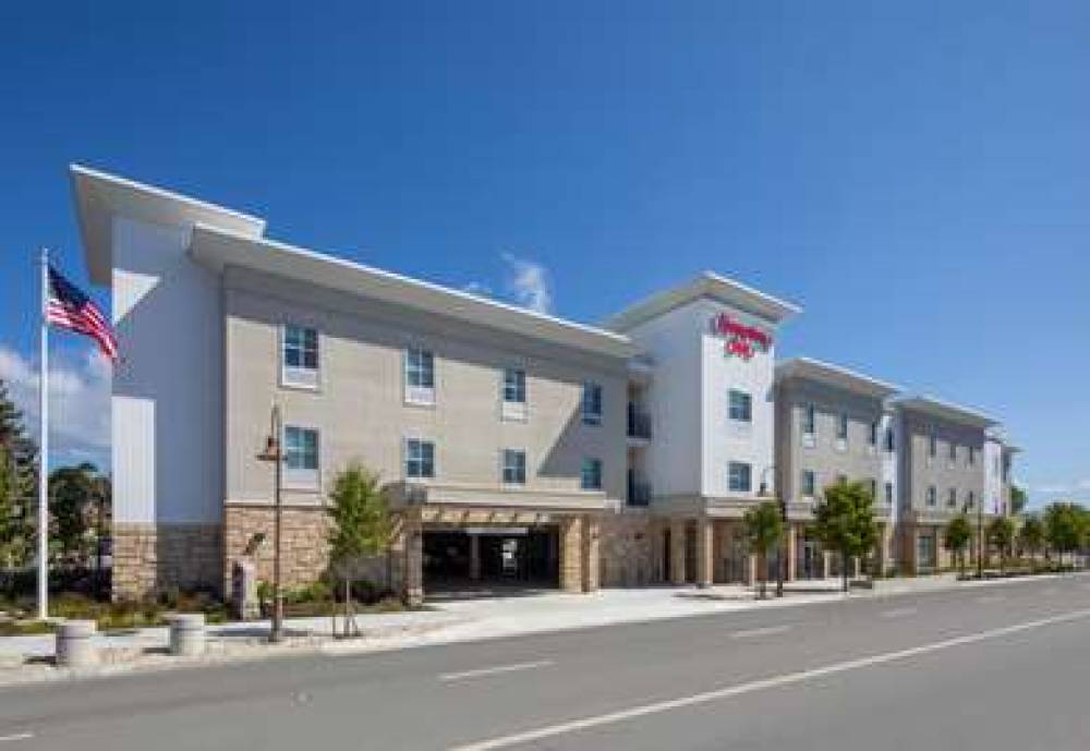 HAMPTON INN SANTA CRUZ WEST 1