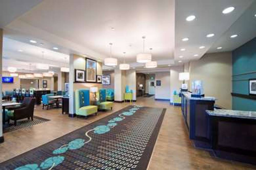 Hampton Inn Saskatoon South, SK, Canada 4