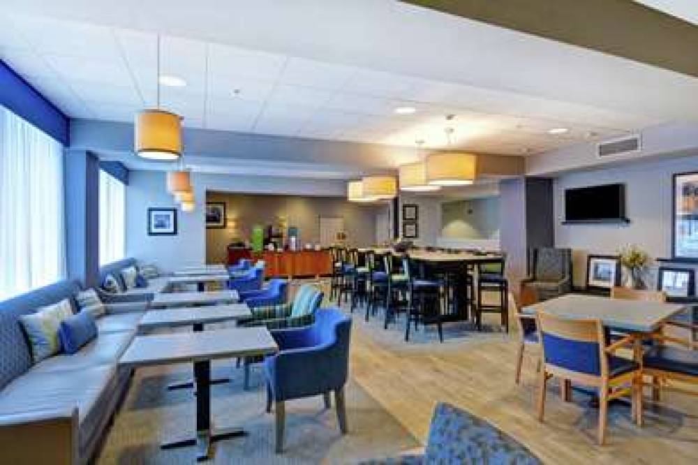 Hampton Inn Sayre, PA 9