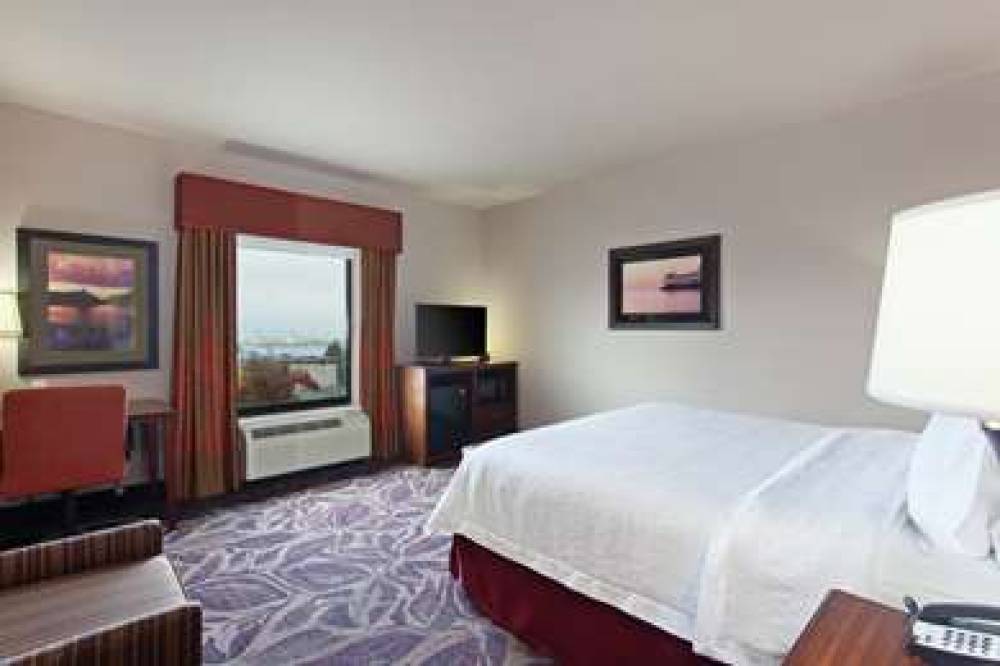 HAMPTON INN SEATTLE/EVERETT 9