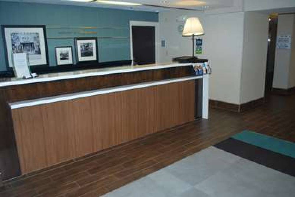 Hampton Inn Shreveport Airport 9